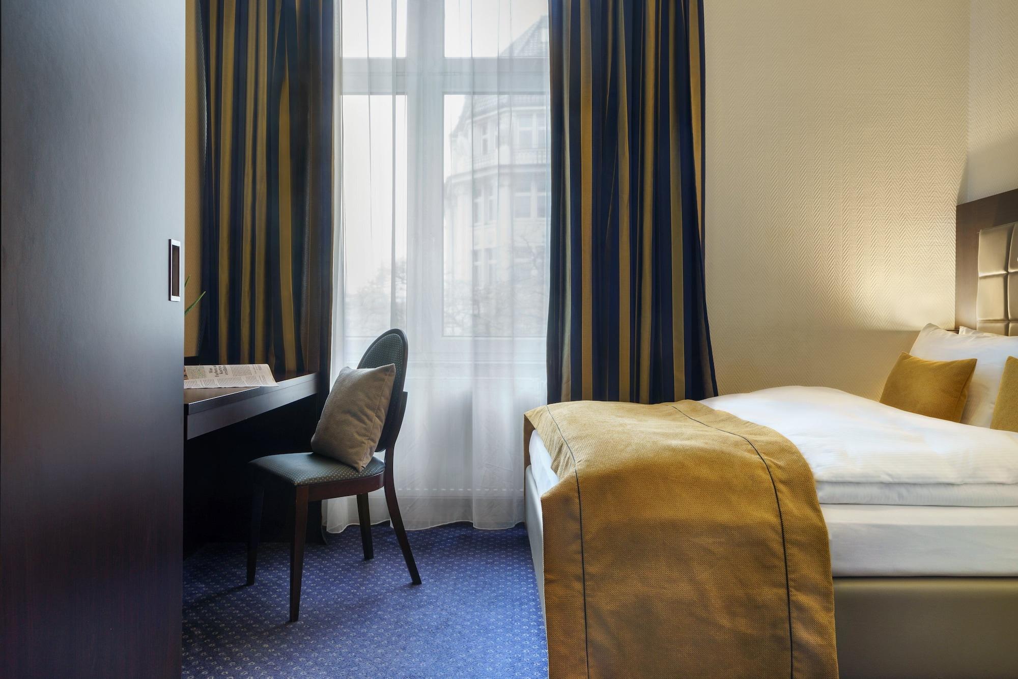 Continental Hauptbahnhof Отель 3*